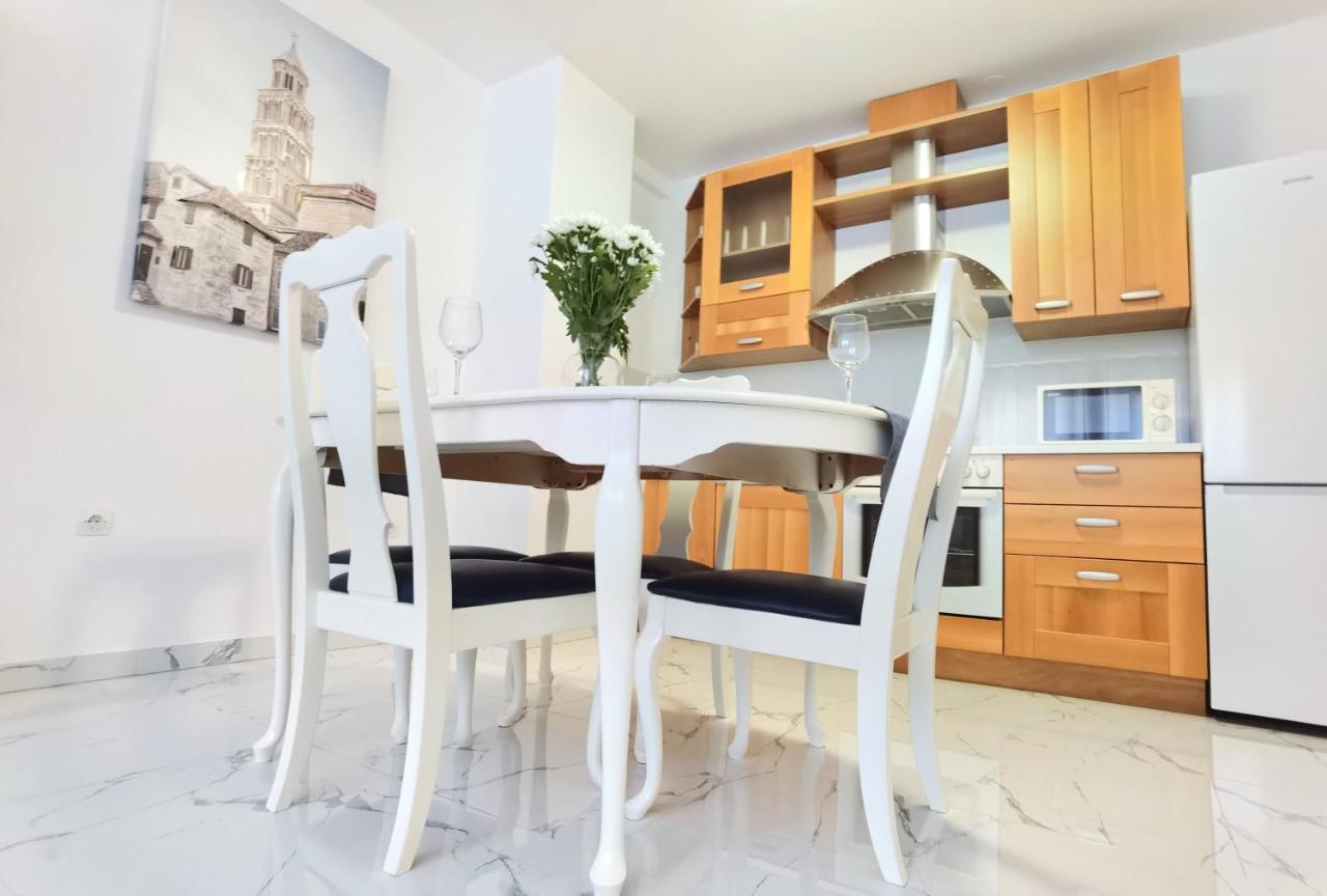 Apartments Andrea Σπλιτ Εξωτερικό φωτογραφία