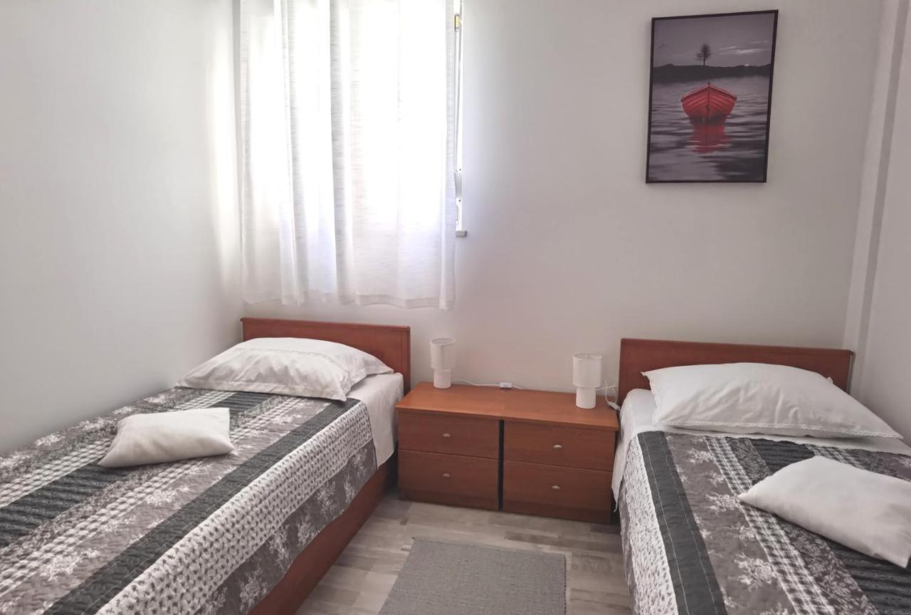Apartments Andrea Σπλιτ Εξωτερικό φωτογραφία