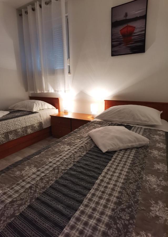 Apartments Andrea Σπλιτ Εξωτερικό φωτογραφία