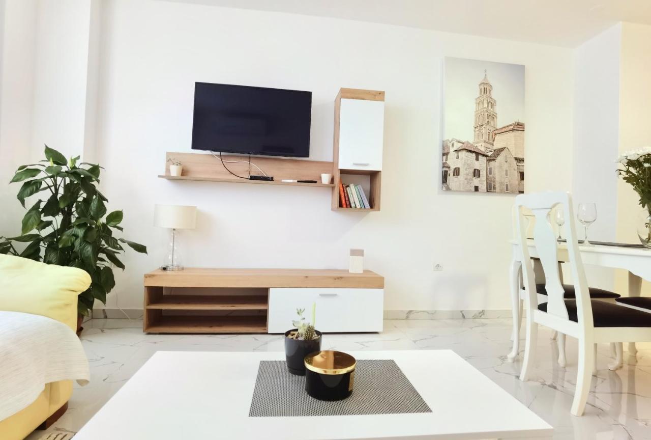 Apartments Andrea Σπλιτ Εξωτερικό φωτογραφία