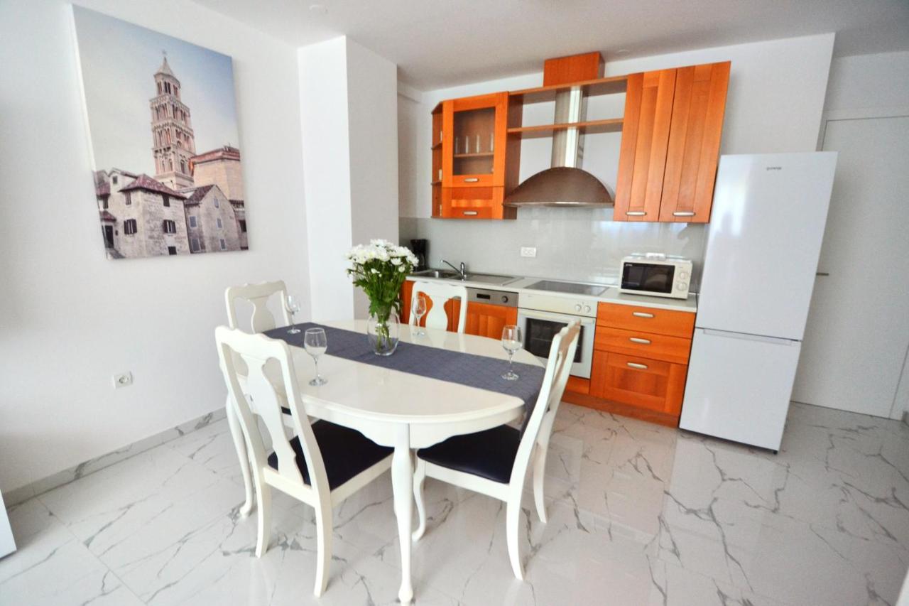 Apartments Andrea Σπλιτ Εξωτερικό φωτογραφία